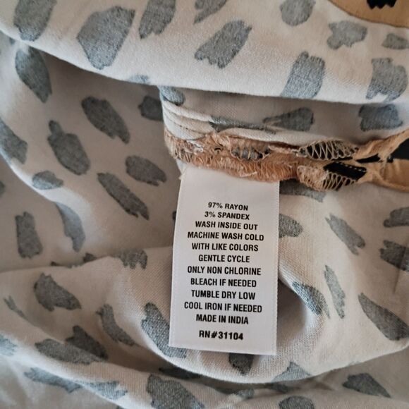 Crown & Ivy Tan Meow Leopard Print Ruffleneck long sleeve blouse L NEW - Picture 8 of 9